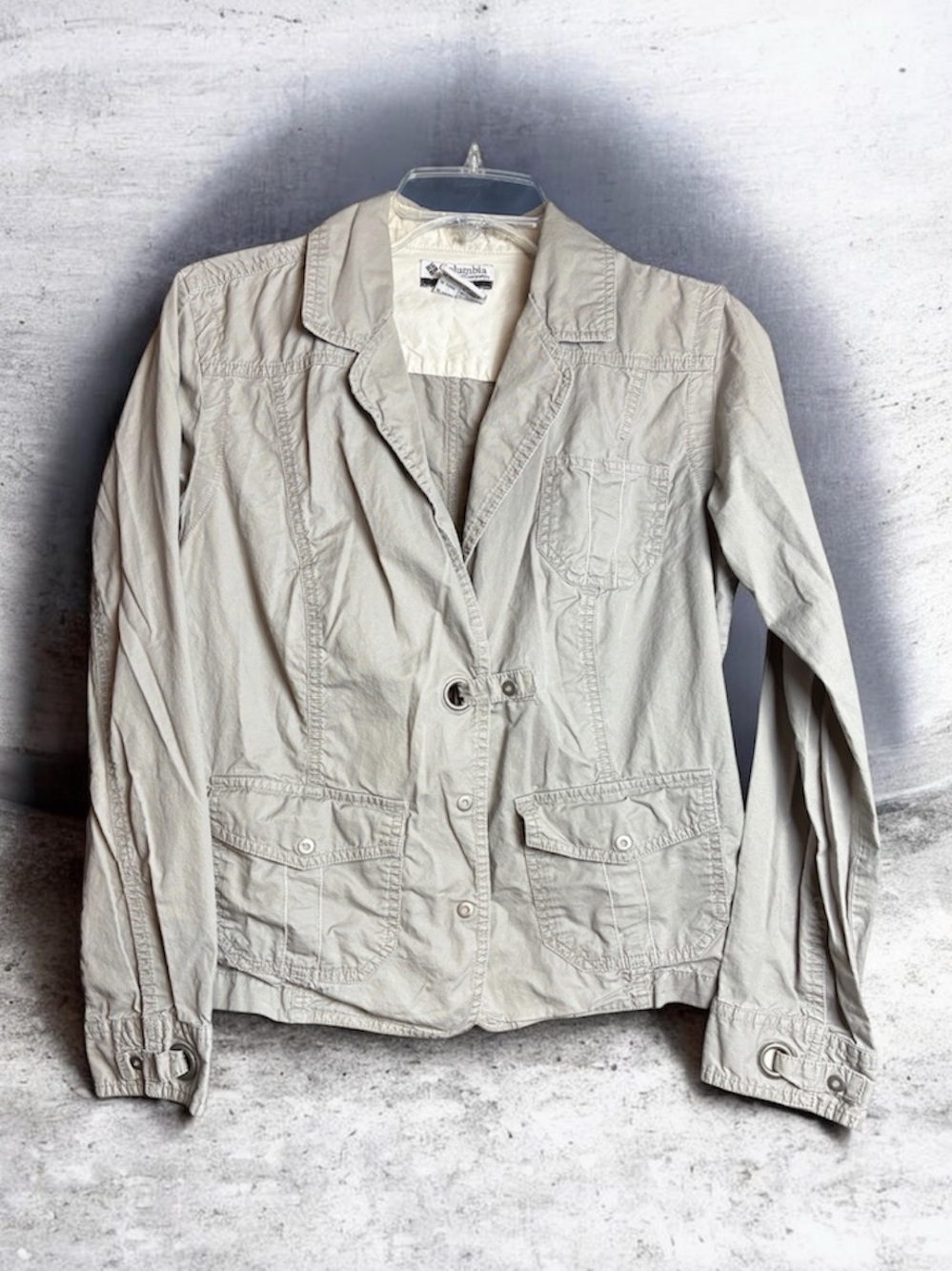 Columbia Women’s Light Gray Utility Blazer Jacket